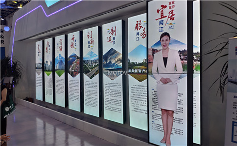 虛擬主持人＋互動滑軌屏應(yīng)用于數(shù)字展廳設(shè)計_互動體驗